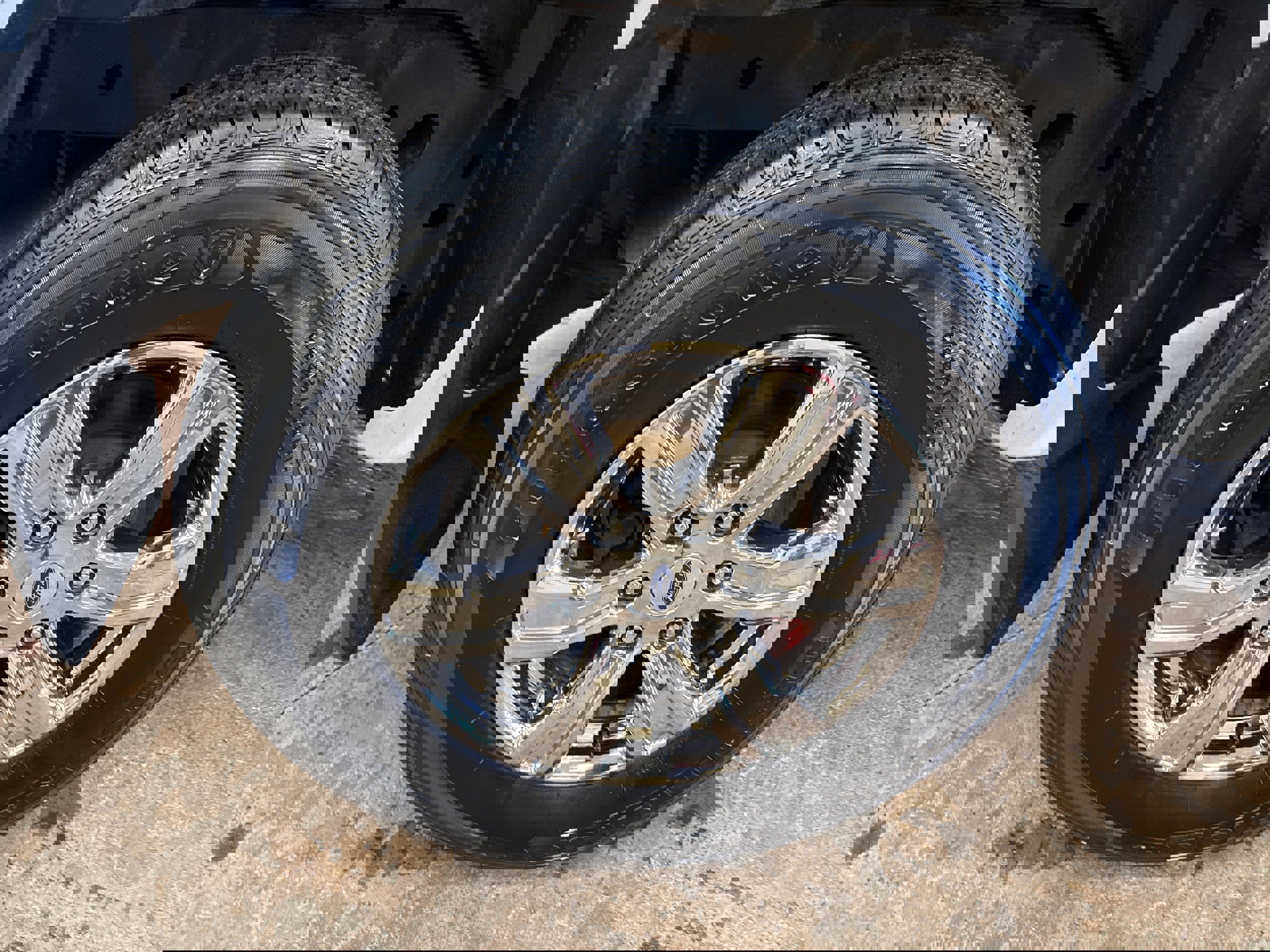 Used 2019 Ford Ranger XLT w/ FX4 Off-Road Package image 11