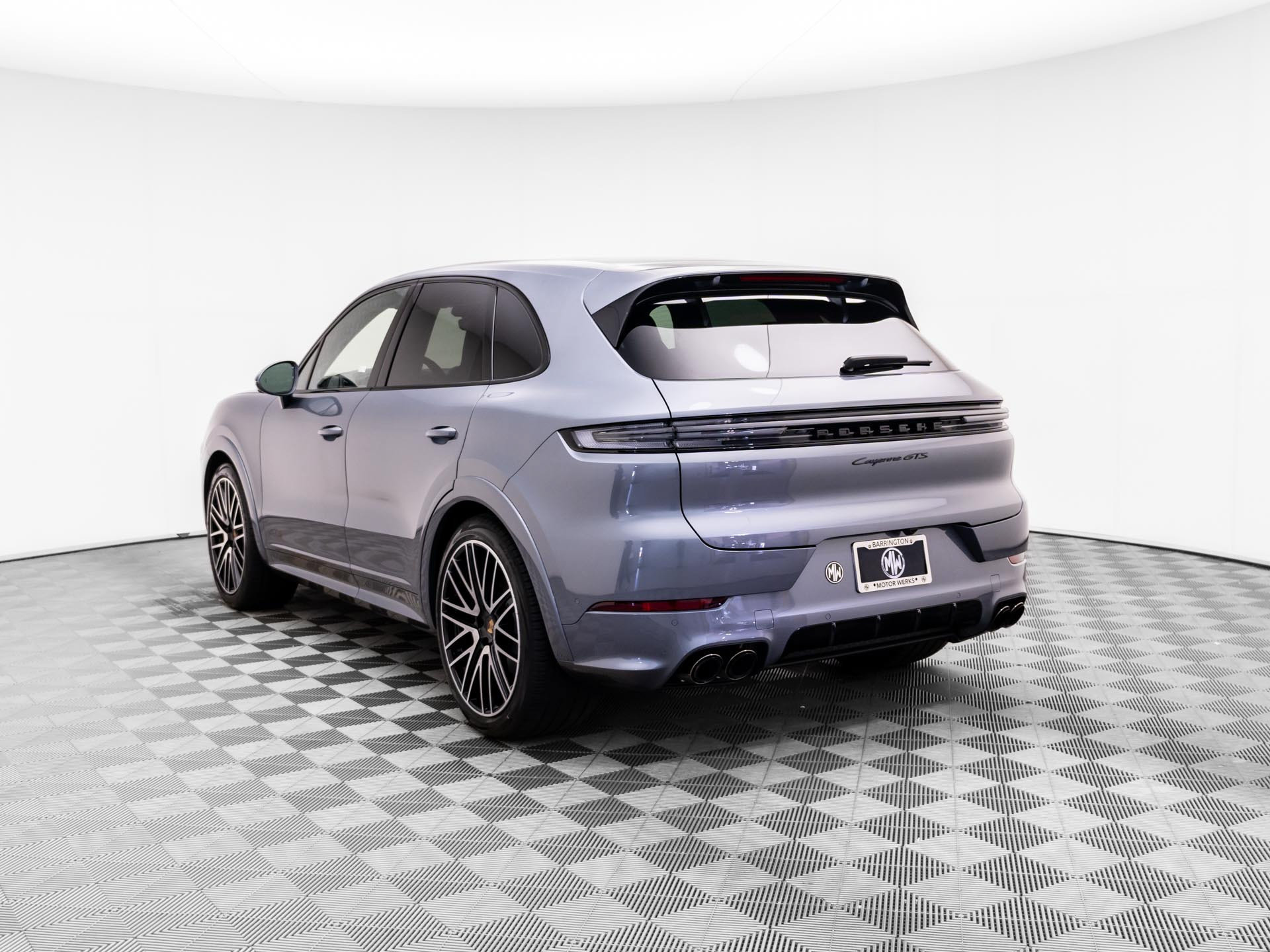 New 2027 Porsche Cayenne GTS AWD/4WD image 3