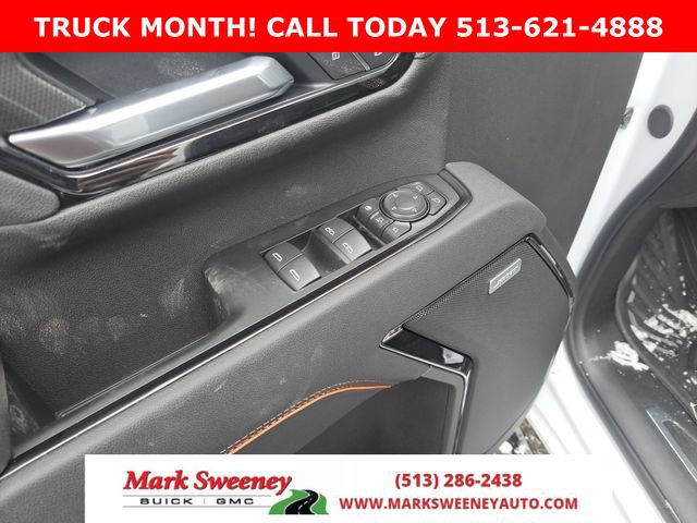 New 2026 GMC Sierra 2500 AT4 w/ AT4 Premium Plus Package AWD/4WD image 17