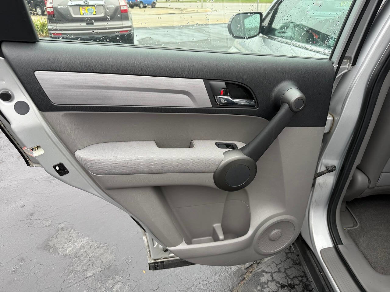 Used 2011 Honda CR-V LX image 94