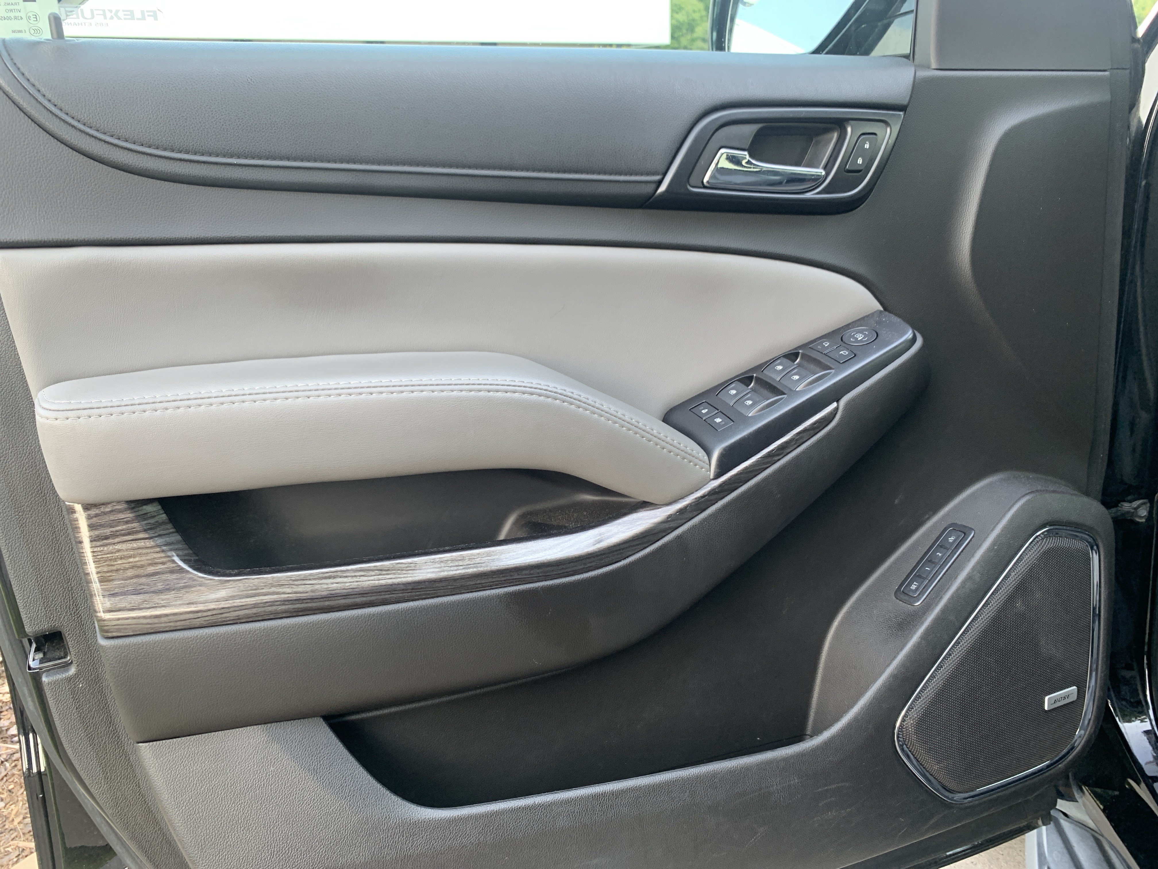Used 2017 Chevrolet Tahoe LT RWD image 14