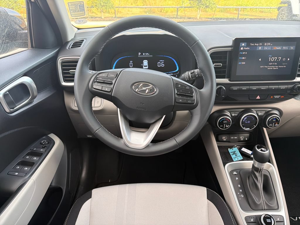 New 2026 Hyundai Venue SEL FWD image 21