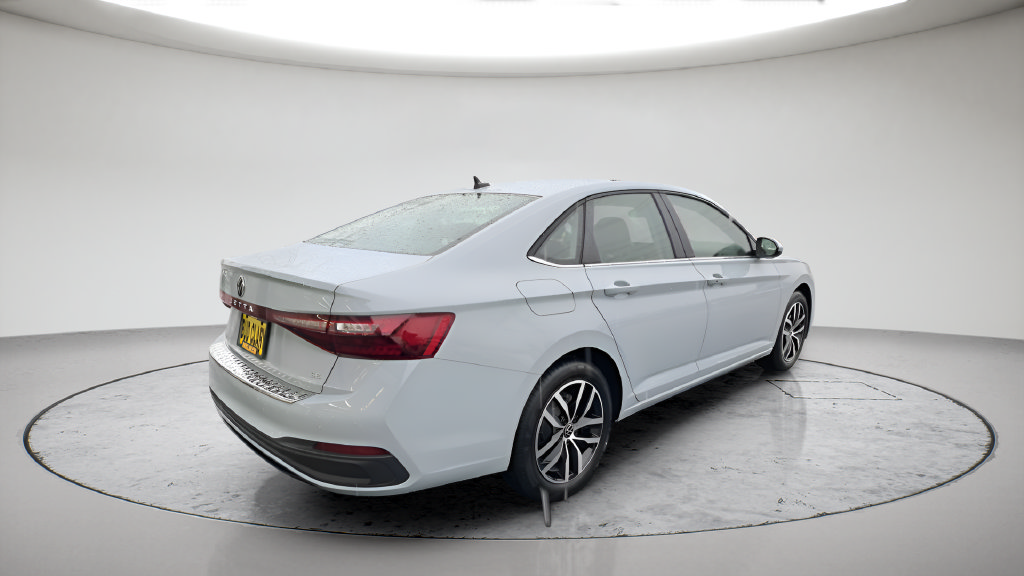 New 2026 Volkswagen Jetta SE FWD image 5