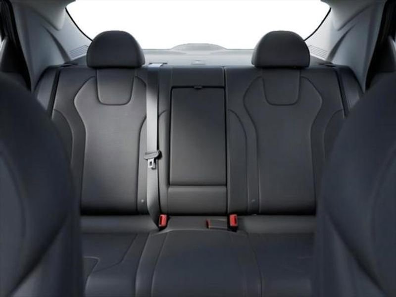 New 2026 Hyundai Elantra Limited image 12