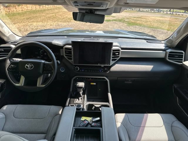 Used 2022 Toyota Tundra Limited AWD/4WD image 27