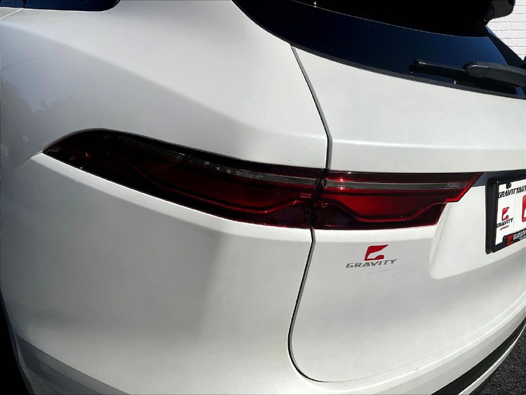Used 2024 Jaguar F-PACE R-Dynamic S AWD/4WD image 17