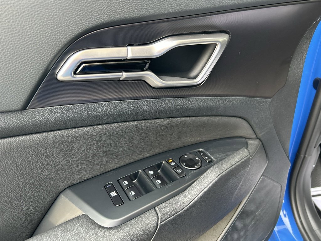 New 2026 Kia Sportage EX AWD/4WD image 18