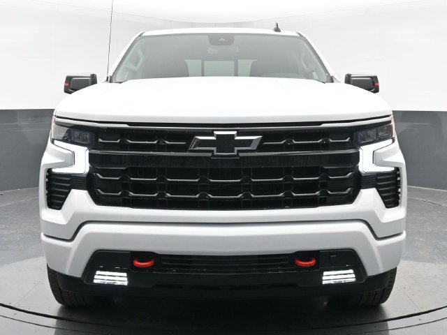 Used 2025 Chevrolet Silverado 1500 RST w/ Redline Edition AWD/4WD image 3