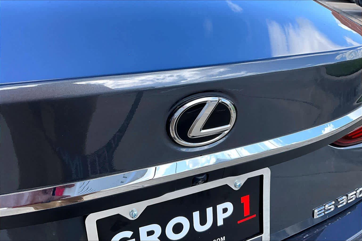 Used 2025 Lexus ES 350 w/ Premium Package FWD image 31