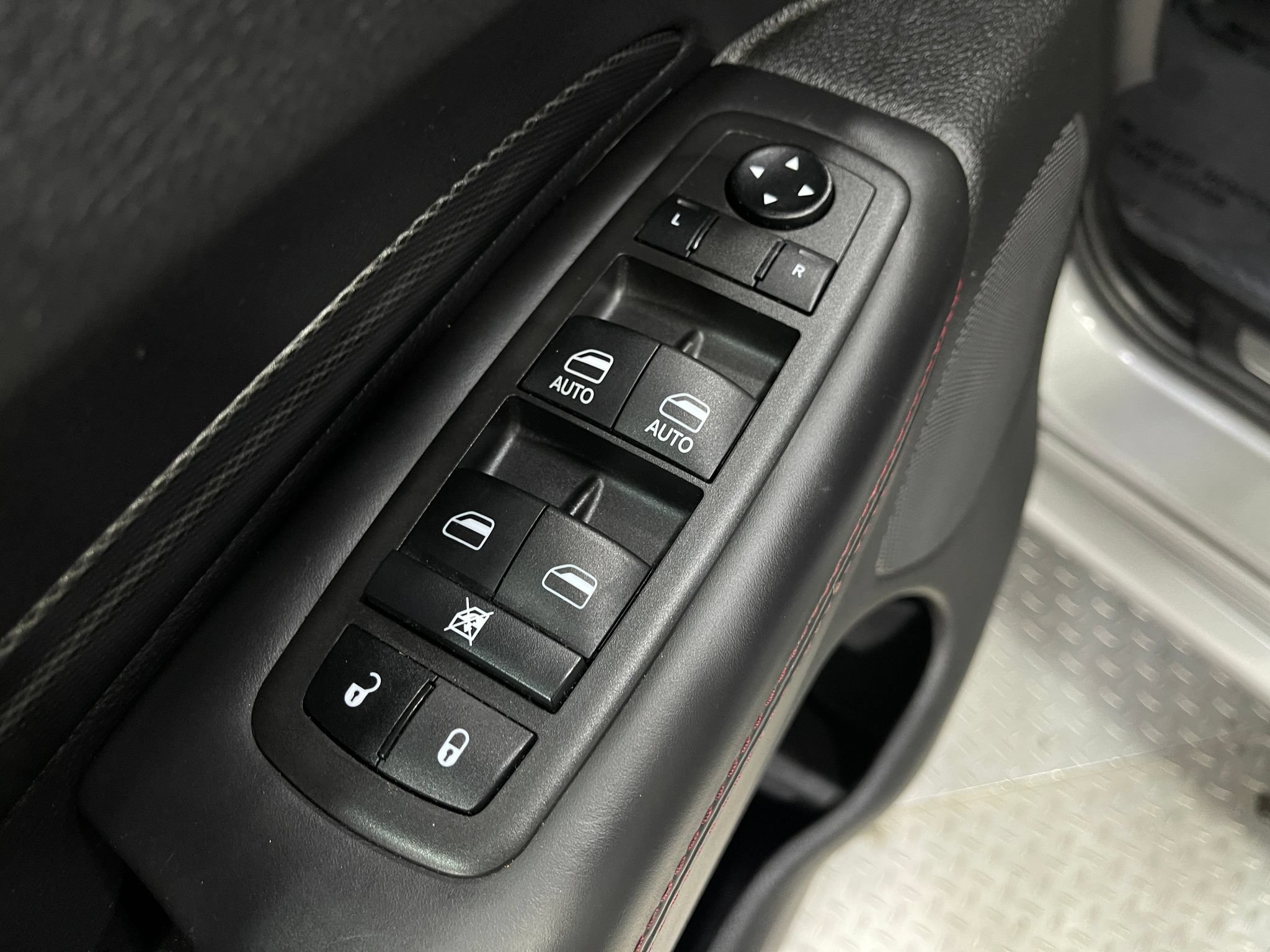 Used 2021 Dodge Durango R/T AWD/4WD image 15
