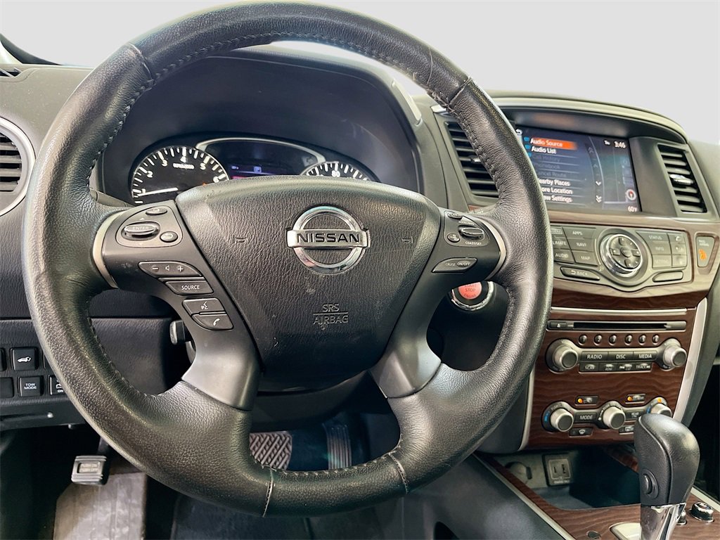 Used 2019 Nissan Pathfinder Platinum w/ Cargo Package image 11