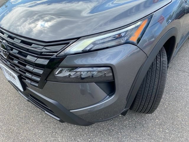 New 2026 Nissan Rogue Dark Armor AWD/4WD image 11
