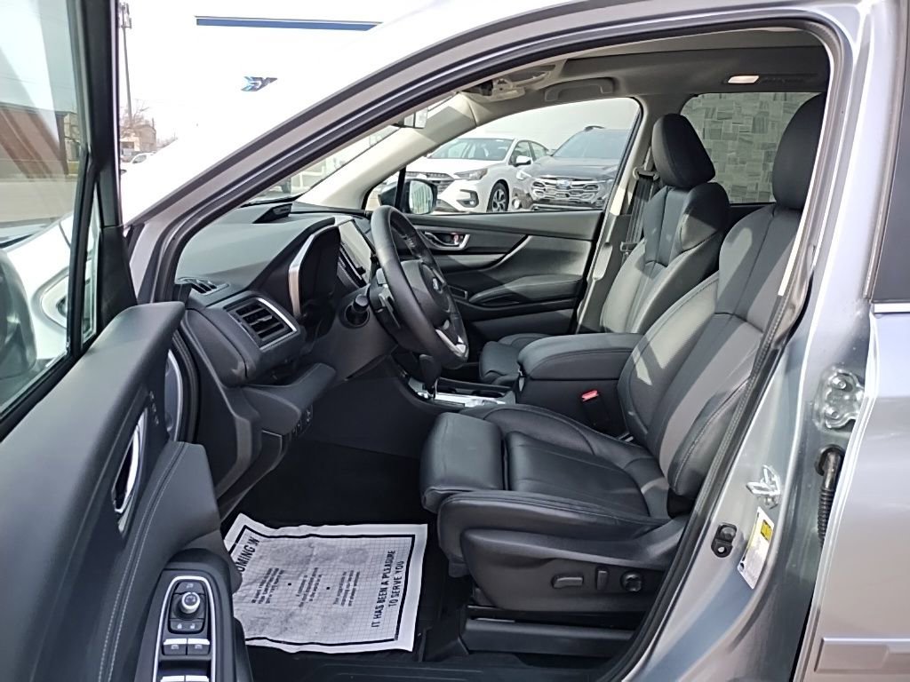 Used 2025 Subaru Ascent Limited image 23
