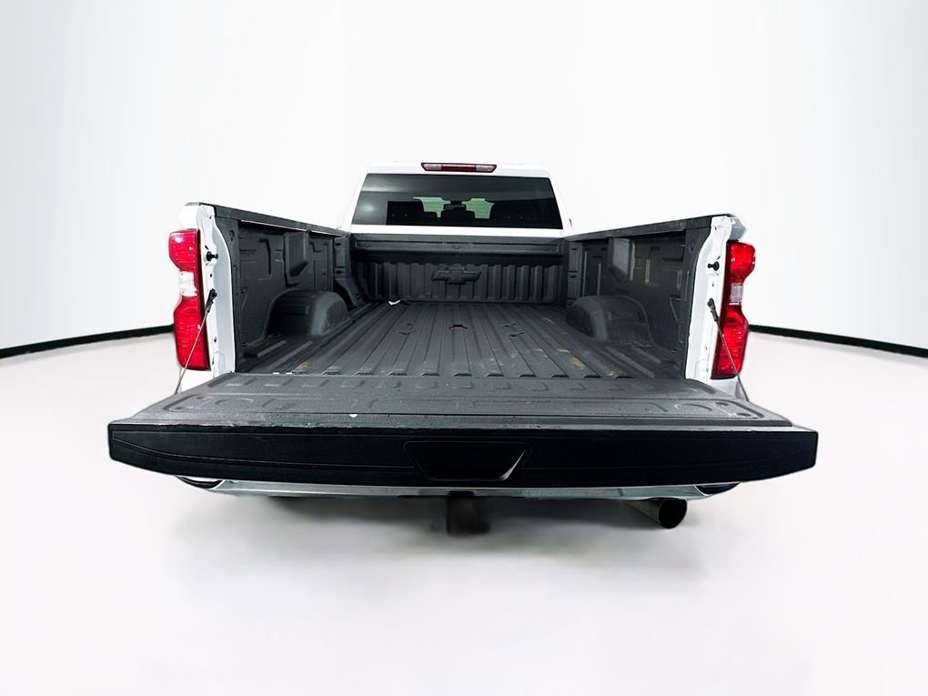 Used 2023 Chevrolet Silverado 3500 LT w/ Convenience Package AWD/4WD image 26