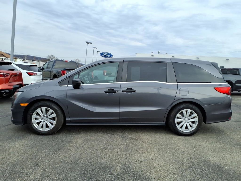 Used 2019 Honda Odyssey LX image 2