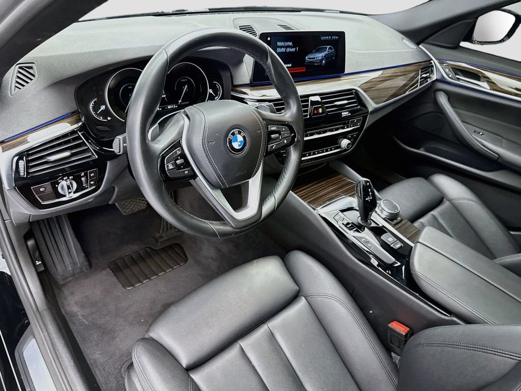 Used 2018 BMW 530e RWD image 9