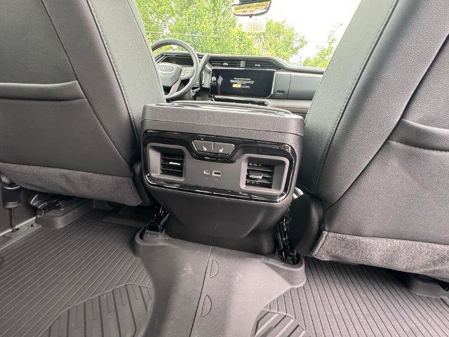 New 2025 GMC Sierra 2500 AT4 w/ AT4 Premium Plus Package image 33