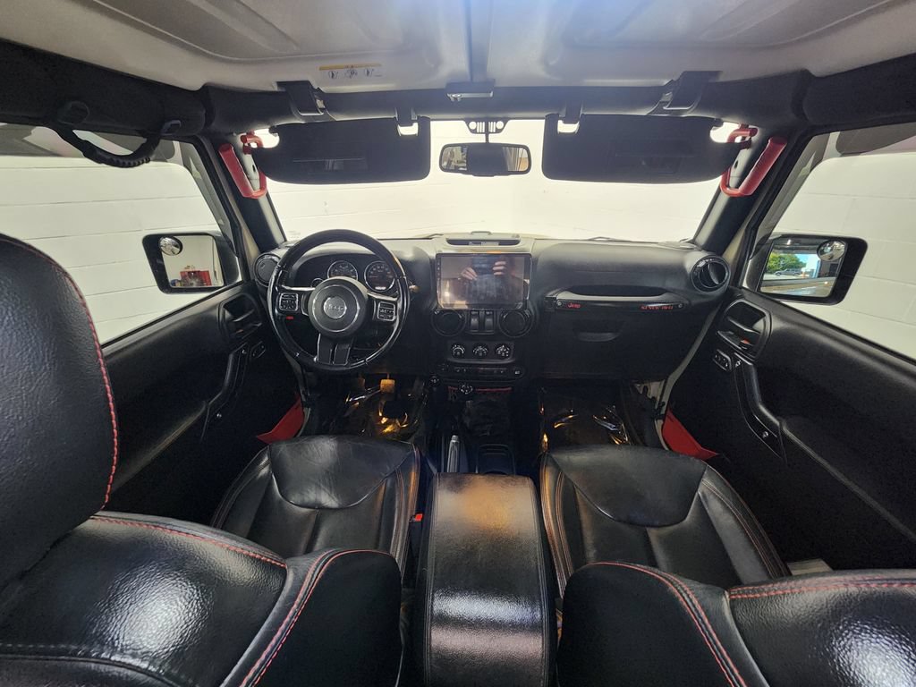 Used 2017 Jeep Wrangler Rubicon AWD/4WD image 21