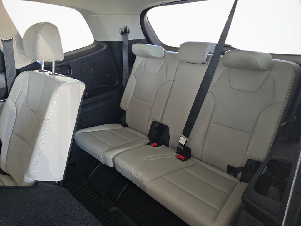 Used 2020 Kia Telluride EX AWD/4WD image 39