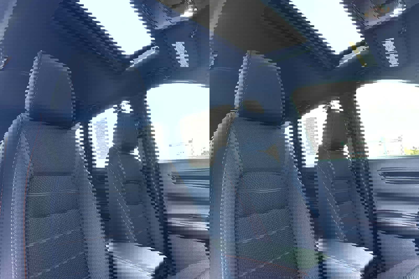 Used 2025 Honda CR-V Sport image 17