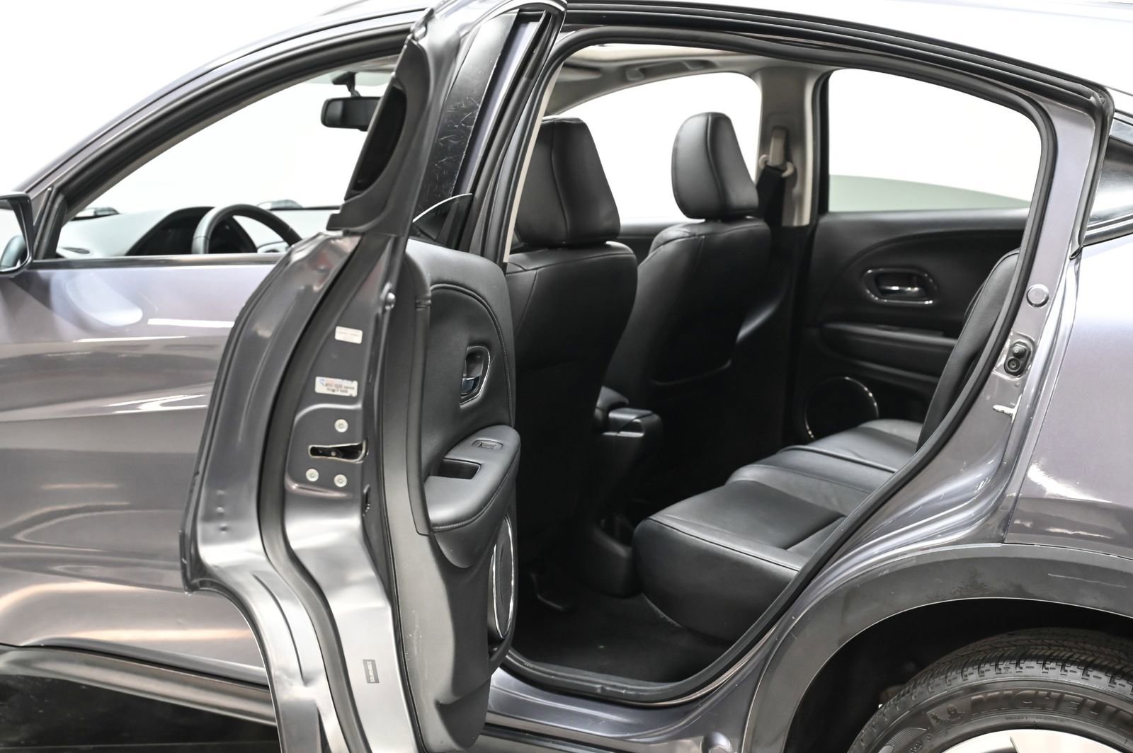Used 2017 Honda HR-V EX-L image 13