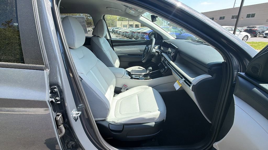 New 2026 Hyundai Tucson SEL FWD image 15