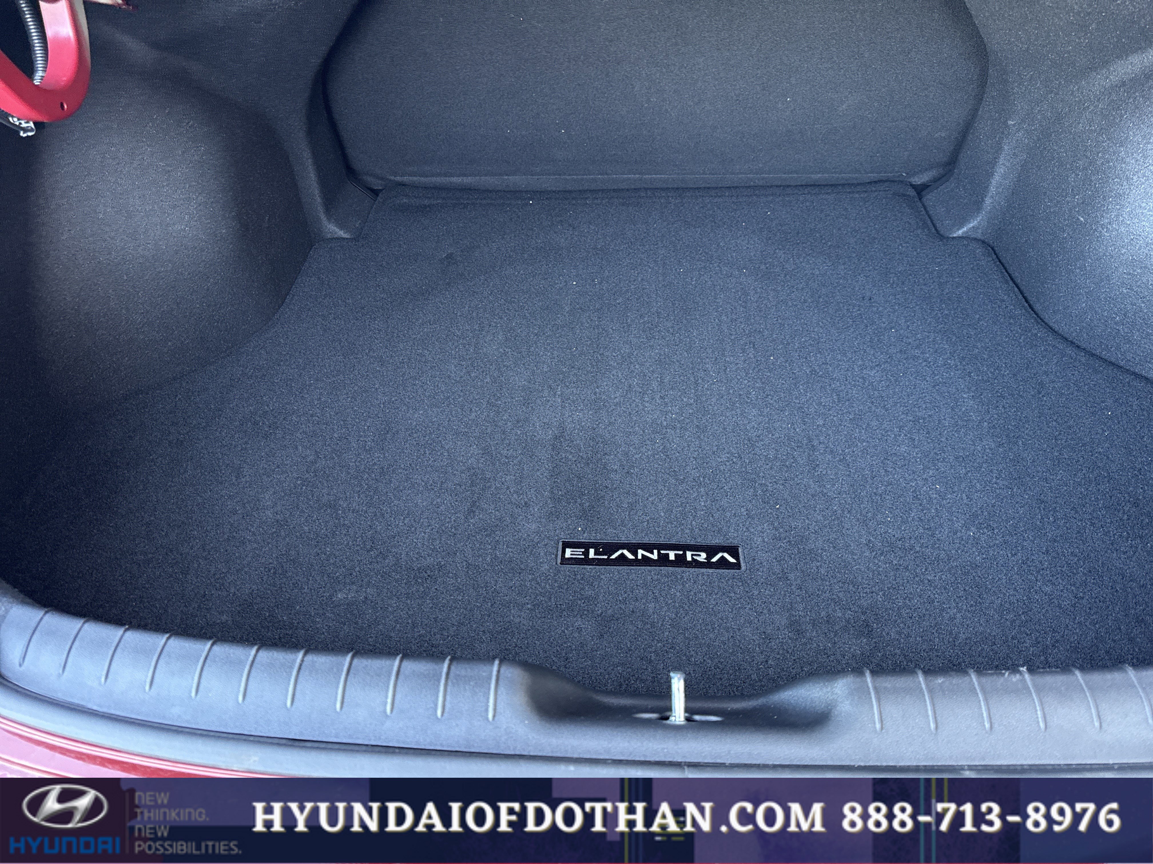 Certified 2025 Hyundai Elantra Sport image 13