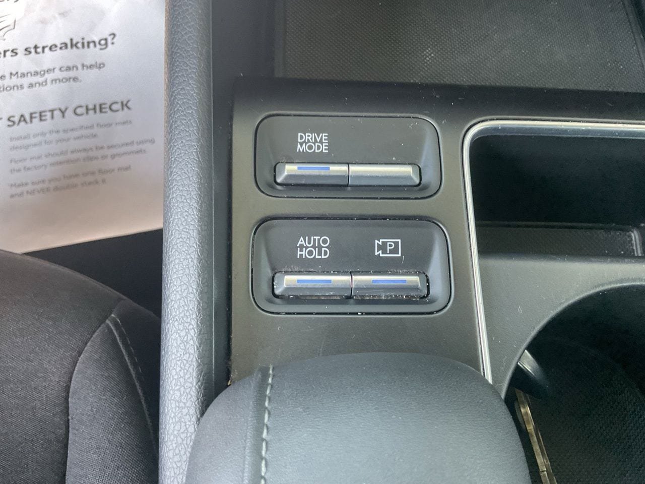 Used 2025 Hyundai Sonata SEL FWD image 23