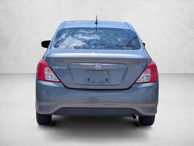 Used 2016 Nissan Versa S FWD image 7