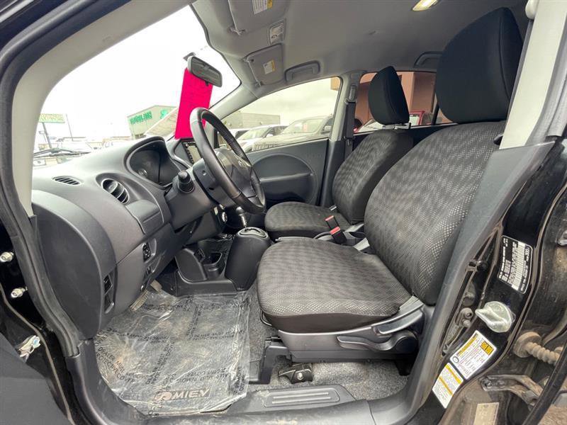 Used 2016 Mitsubishi i ES image 10