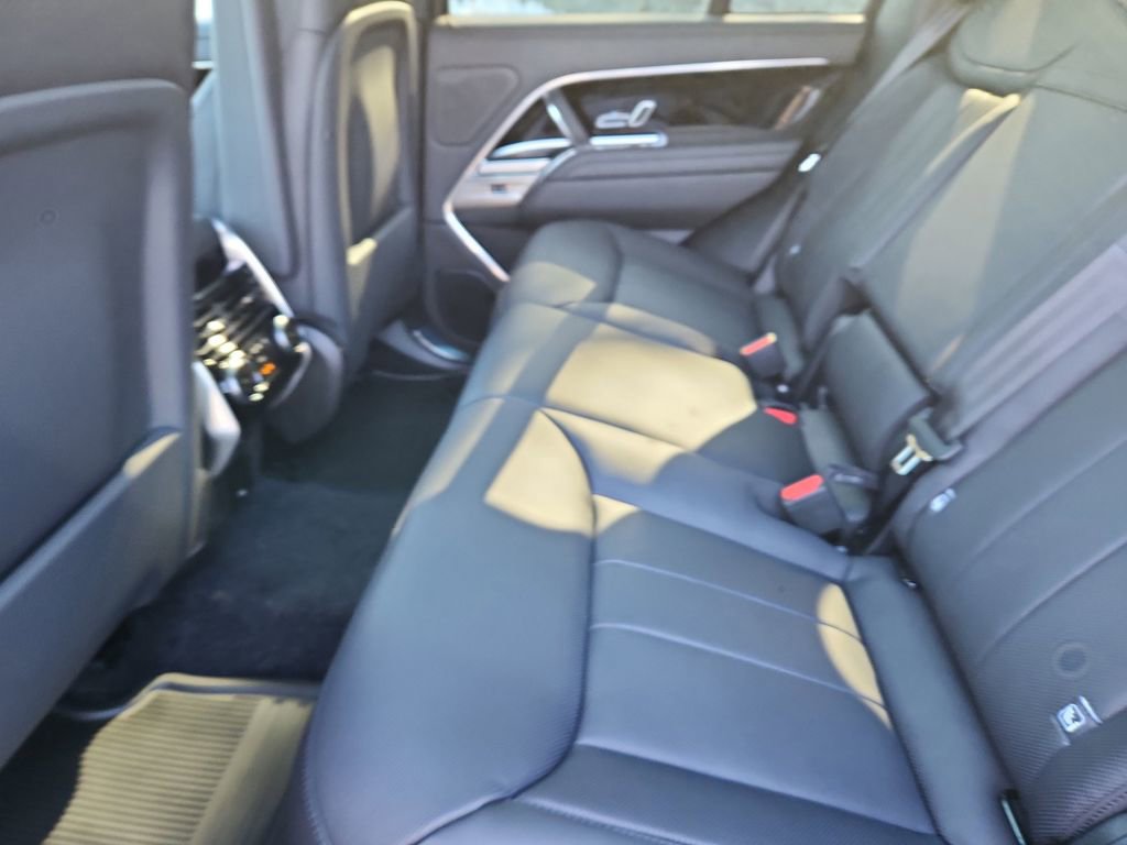 New 2026 Land Rover Range Rover SE image 5