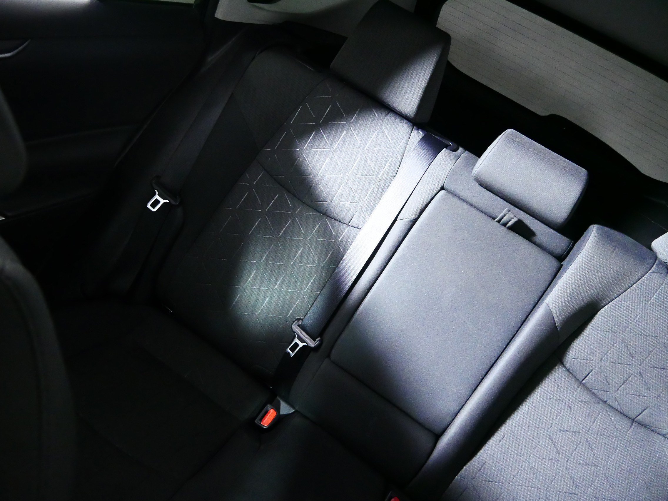Used 2022 Toyota RAV4 XLE AWD/4WD image 12