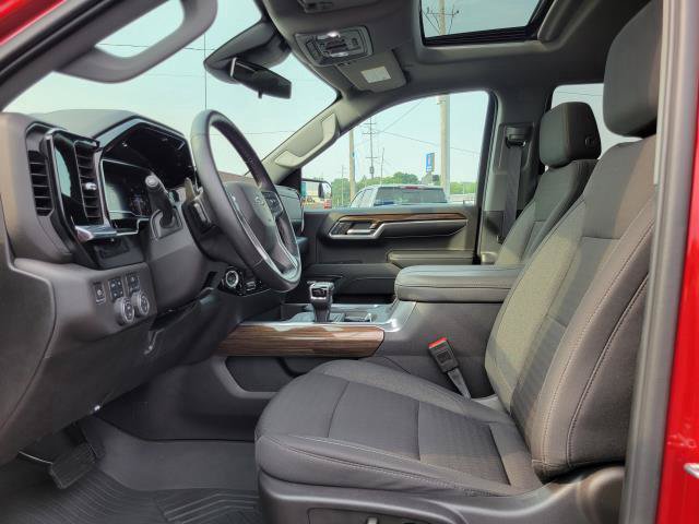 Used 2024 Chevrolet Silverado 1500 RST w/ Convenience Package II AWD/4WD image 8