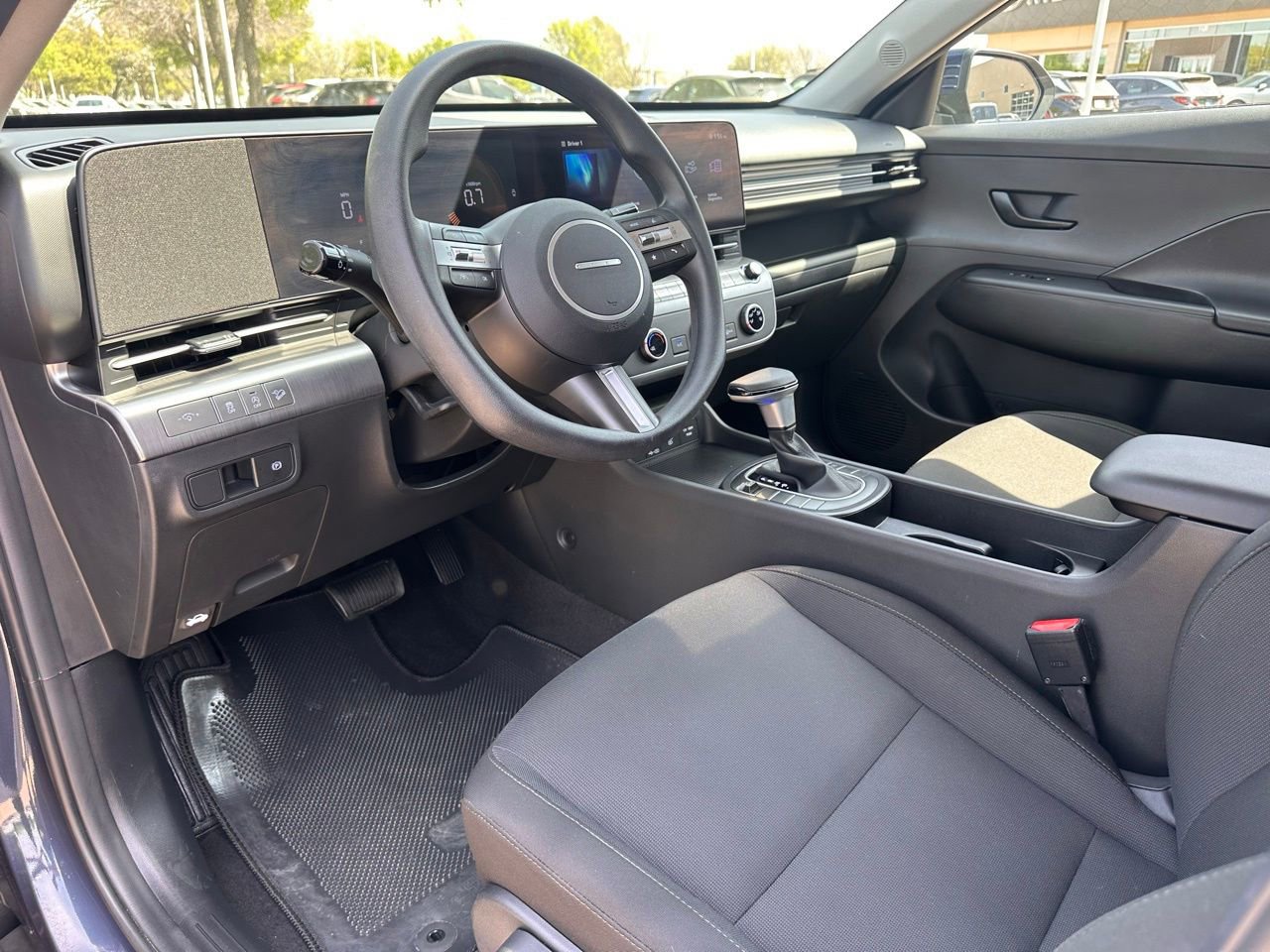 Certified 2024 Hyundai Kona SE image 21