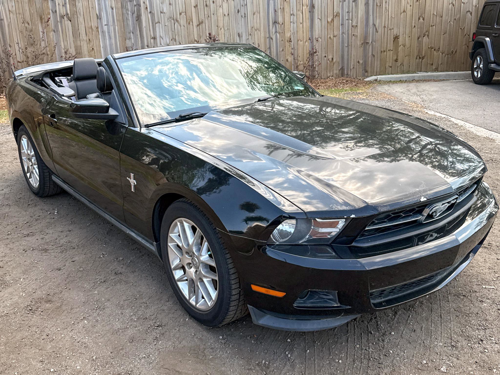 Used 2012 Ford Mustang Premium image 16