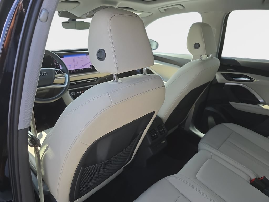 Certified 2025 Audi Q5 Premium w/ Premium Plus AWD/4WD image 10
