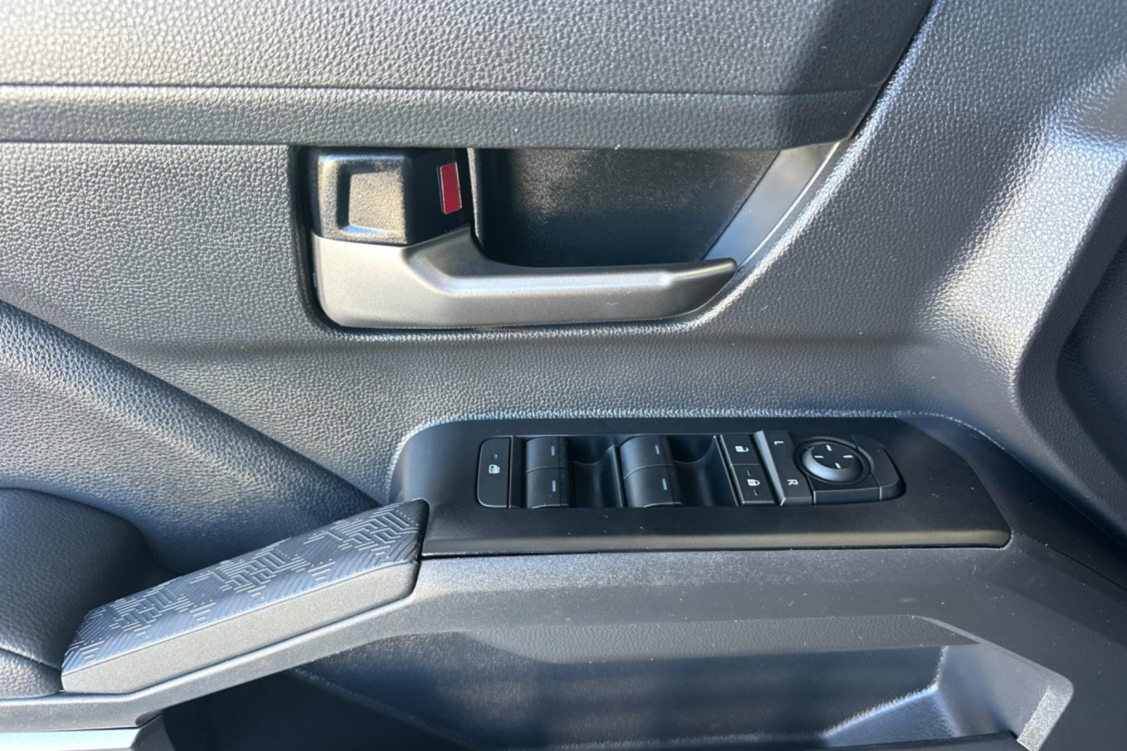 Certified 2025 Toyota Tacoma TRD Off-Road w/ TRD Off Road Premium Package AWD/4WD image 10
