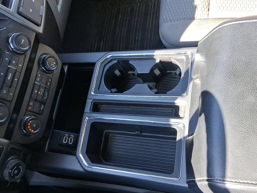Used 2020 Ford F150 XLT w/ Equipment Group 302A Luxury AWD/4WD image 21