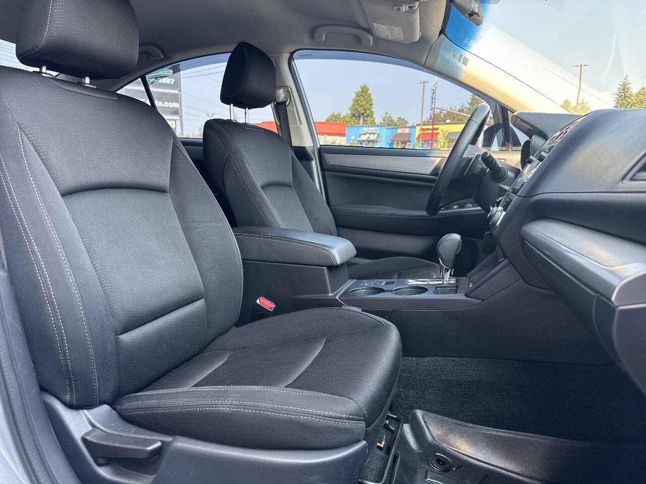 Used 2015 Subaru Legacy 2.5i Premium AWD/4WD image 16