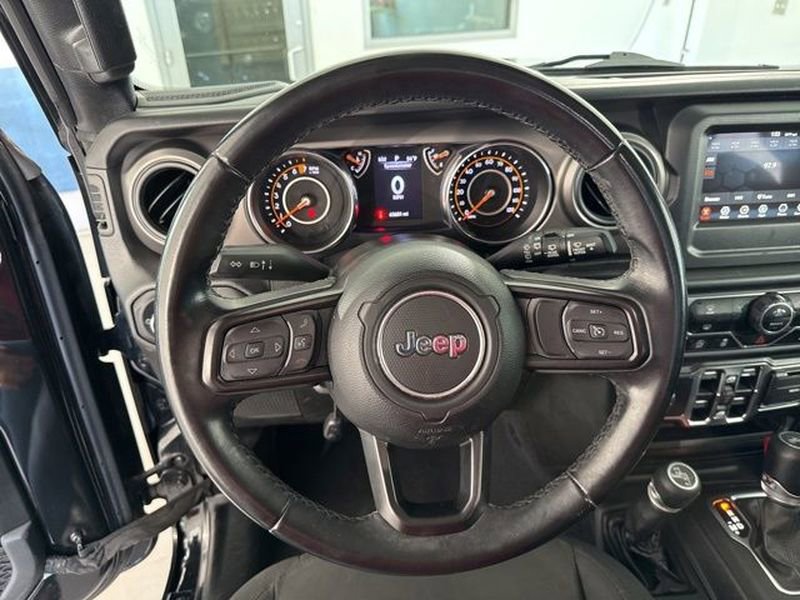 Used 2022 Jeep Wrangler Unlimited Sport image 25