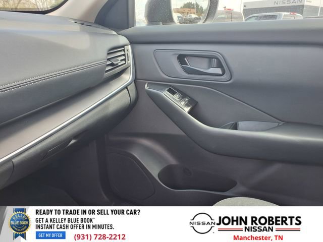 Certified 2025 Nissan Rogue S image 8