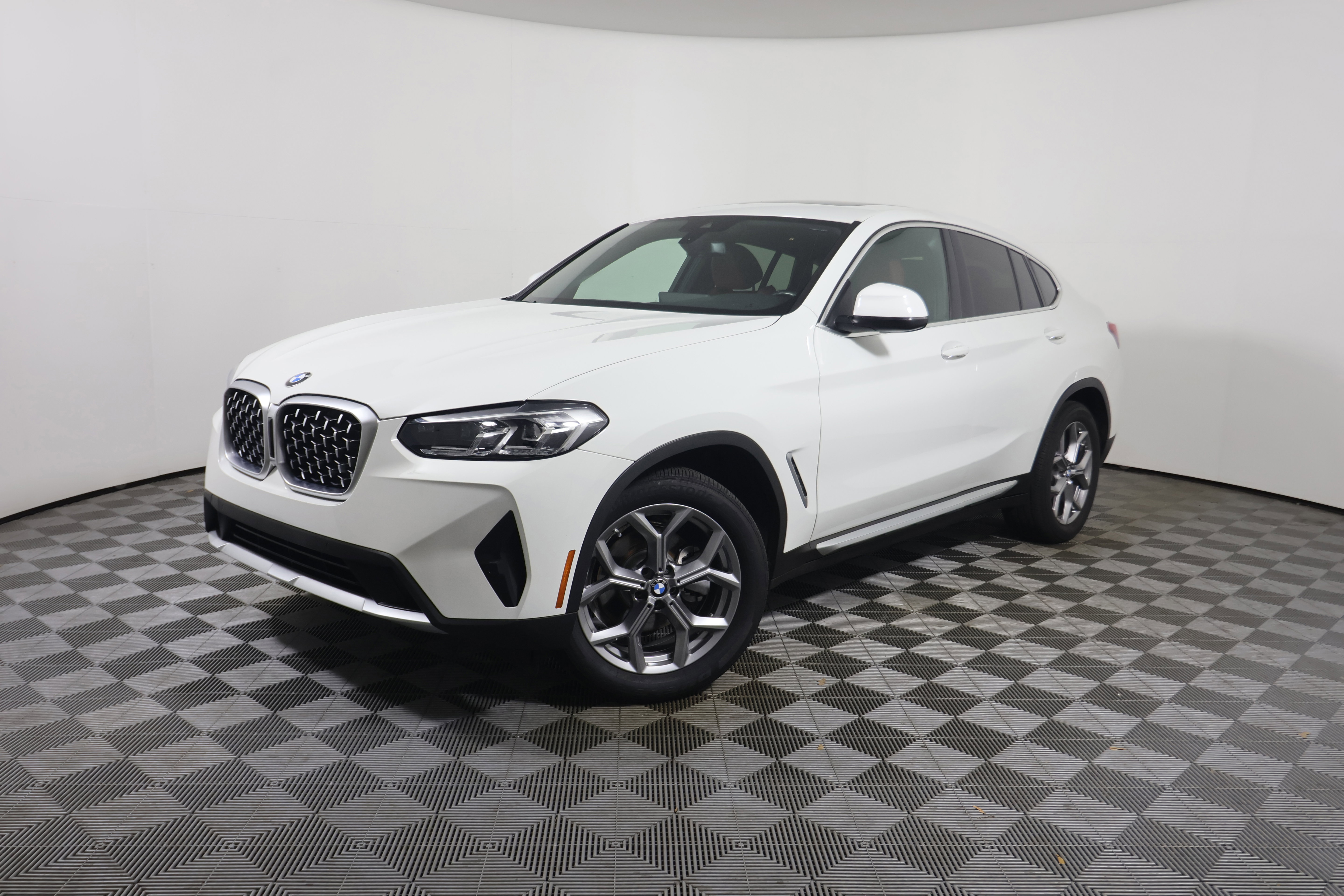 Used 2023 BMW X4 xDrive30i w/ Convenience Package
