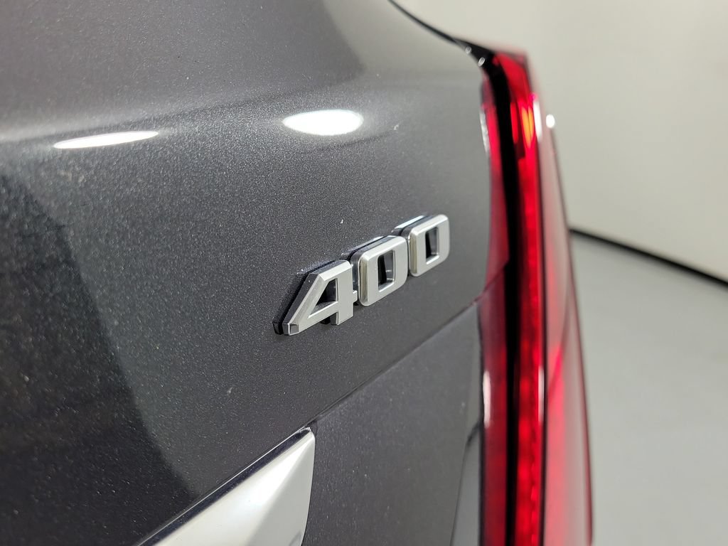 Used 2023 Cadillac XT5 Premium Luxury w/ Technology Package AWD/4WD image 7