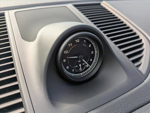 Used 2025 Porsche Macan Turbo image 20