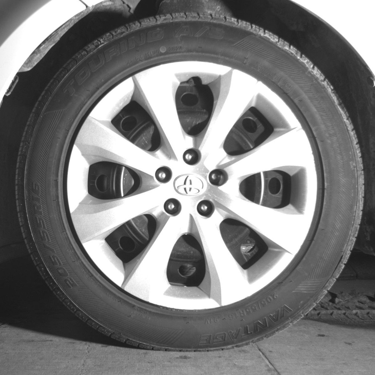 Used 2025 Toyota Corolla LE image 12