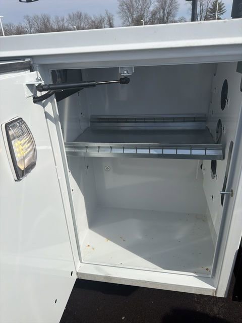 New 2026 Ford F450 XL w/ XL Chrome Package image 18