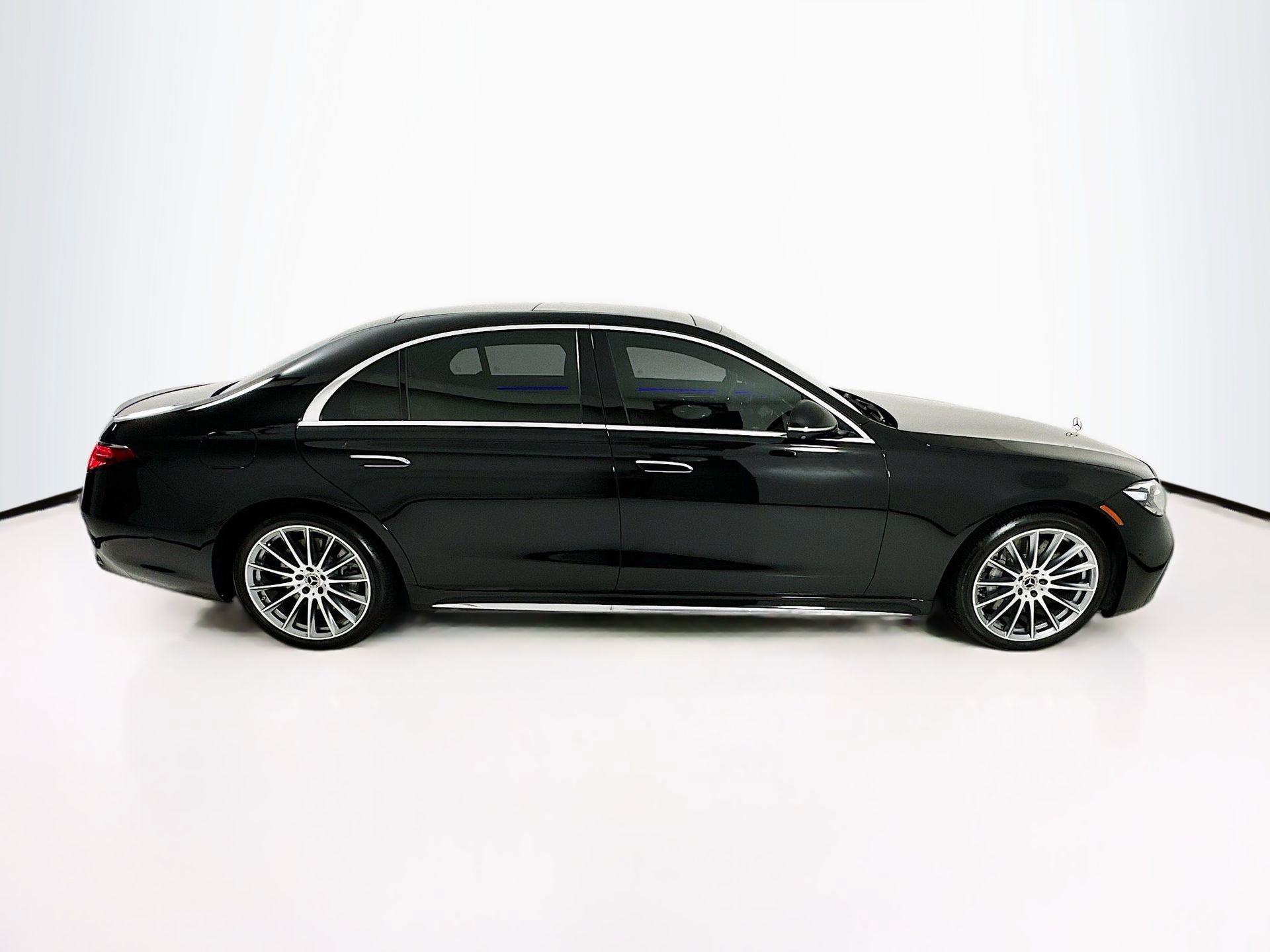 Certified 2023 Mercedes-Benz S 580 4MATIC Sedan image 9