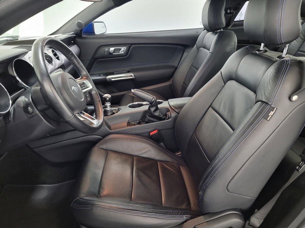 Used 2017 Ford Mustang GT RWD image 14
