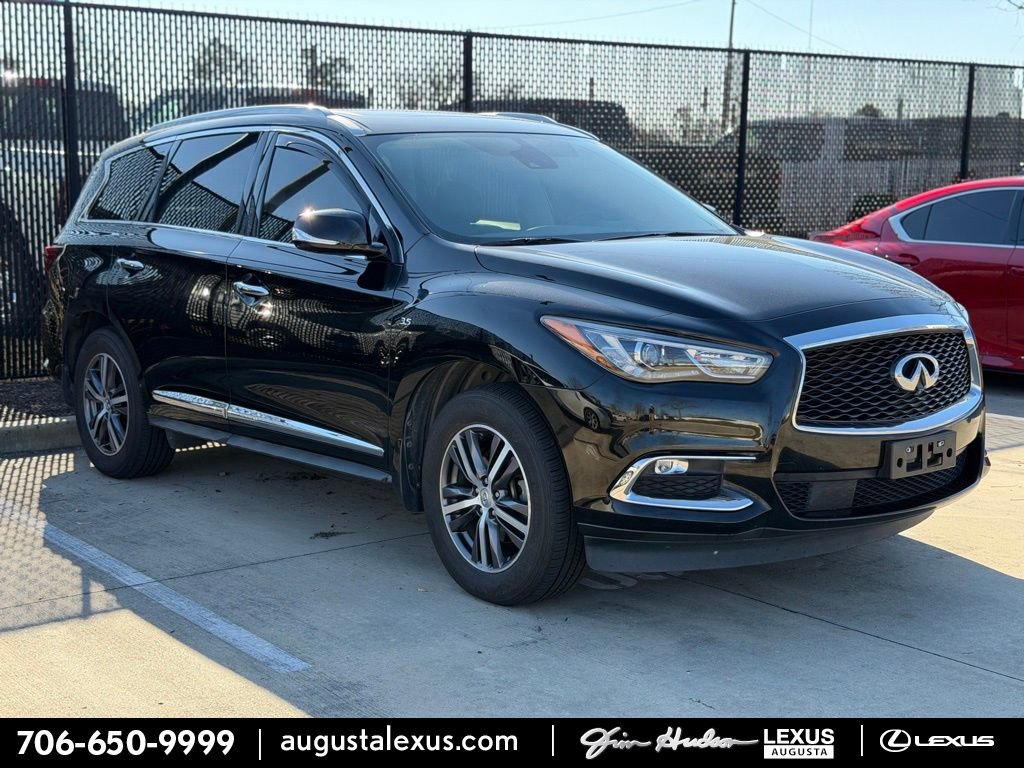 Used 2019 INFINITI QX60 Luxe w/ Essential Package image 1