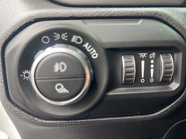 Used 2021 Jeep Gladiator Sport w/ Quick Order Package 24Q 80Th image 19